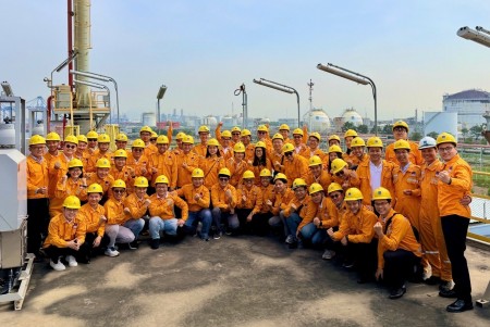 Đoàn học viên lớp “Lãnh đạo tương lai Petrovietnam" 2025 trải nghiệm thực tế tại Kho cảng LNG Thị Vải