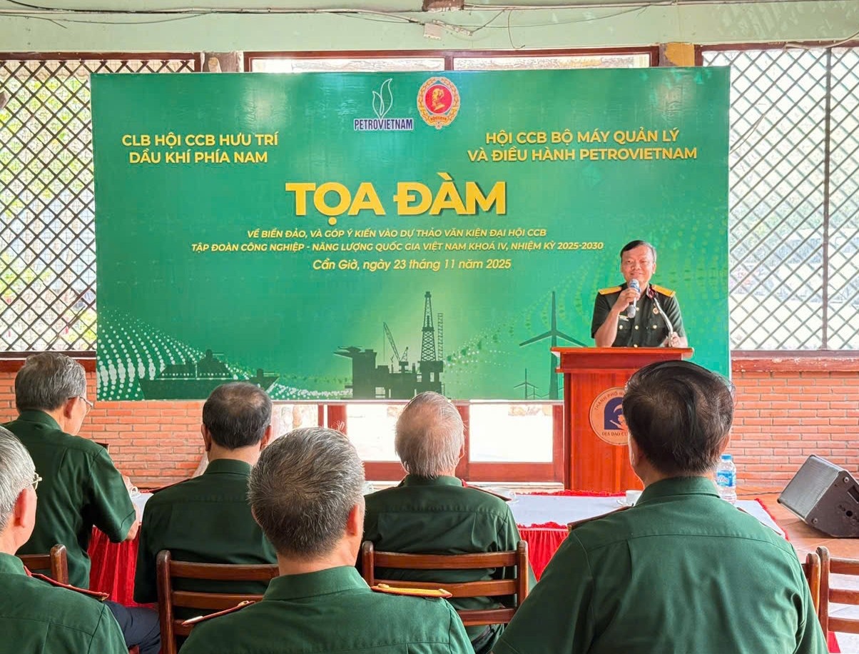 Hội CCB Bộ máy QL&ĐH Petrovietnam tổ chức về nguồn và tọa đàm chuyên đề biển đảo tại khu vực phía Nam