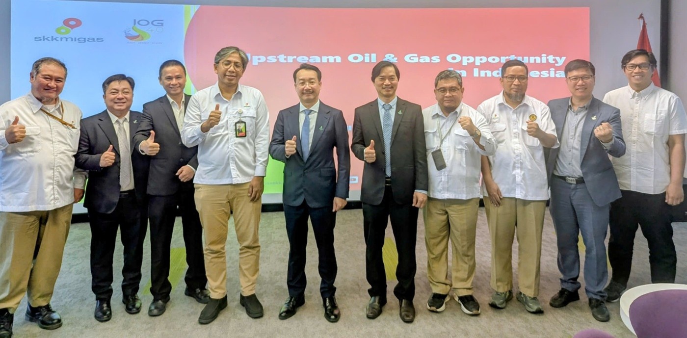 Tổng Giám đốc PVEP Nguyễn Thiện Bảo làm việc với Chủ tịch SKK-Migas Tổng Giám đốc PVEP Nguyễn Thiện Bảo làm việc với Chủ tịch SKK-Migas