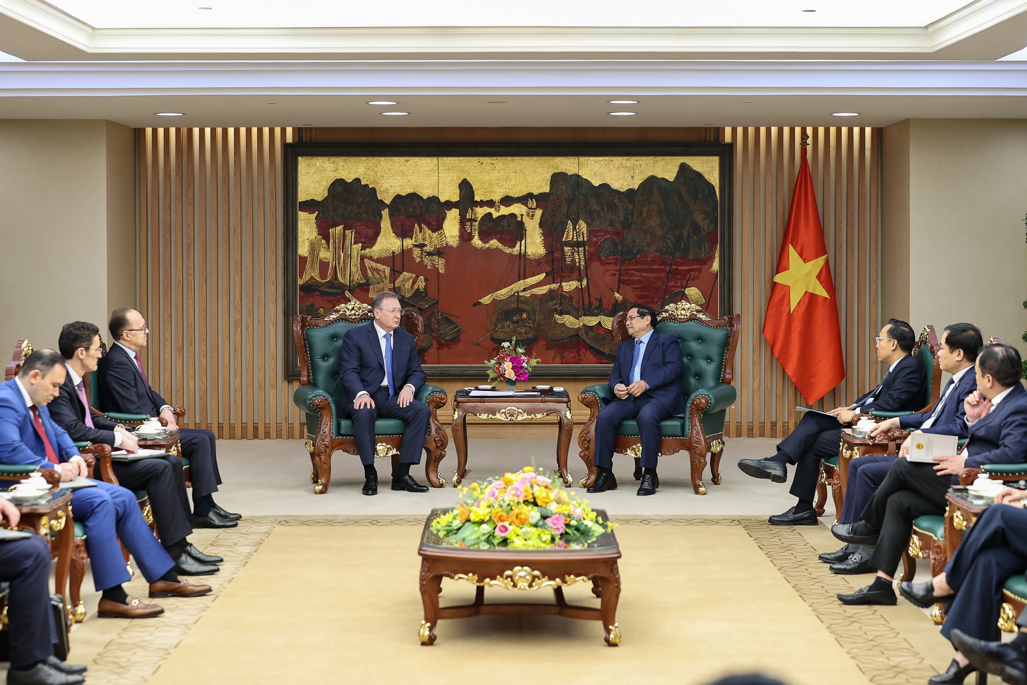 Tập đoàn dầu khí Zarubezhnef (Nga) muốn xây dựng trung tâm năng lượng tại Việt Nam