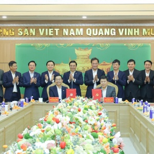 Hướng tới xây dựng Hưng Yên trở thành Trung tâm công nghiệp năng lượng sinh thái hiện đại