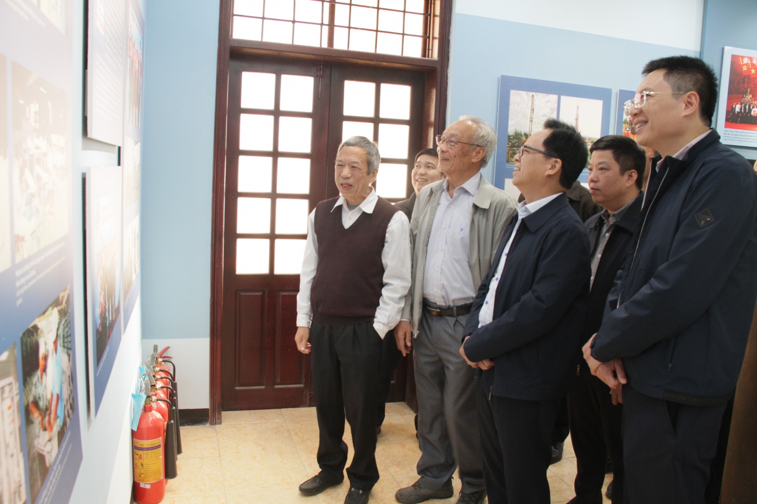 Hội Dầu khí Quảng Ngãi trở về “cái nôi” của ngành Dầu khí Việt Nam Hội Dầu khí Quảng Ngãi trở về “cái nôi” của ngành Dầu khí Việt Nam