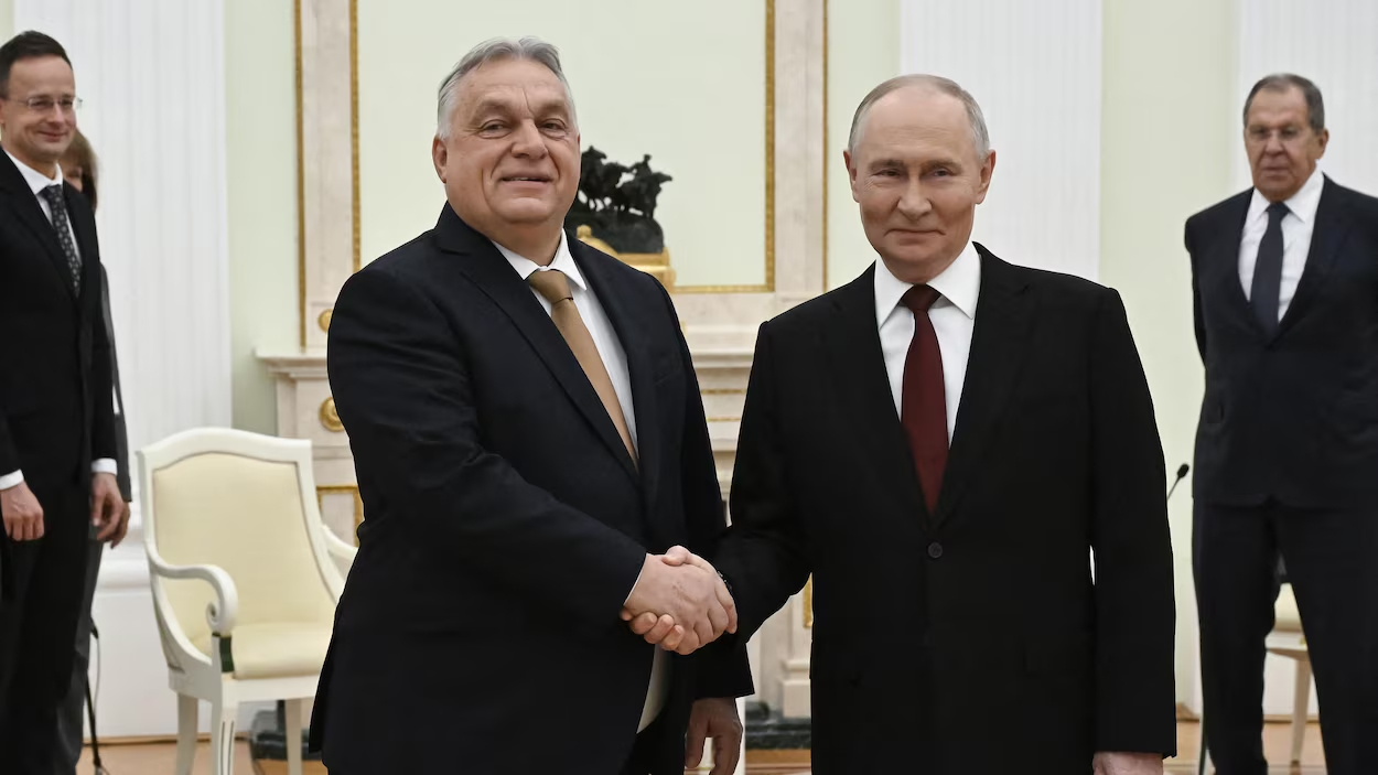 Hungary thách thức châu Âu, khẳng định tiếp tục mua dầu khí Nga