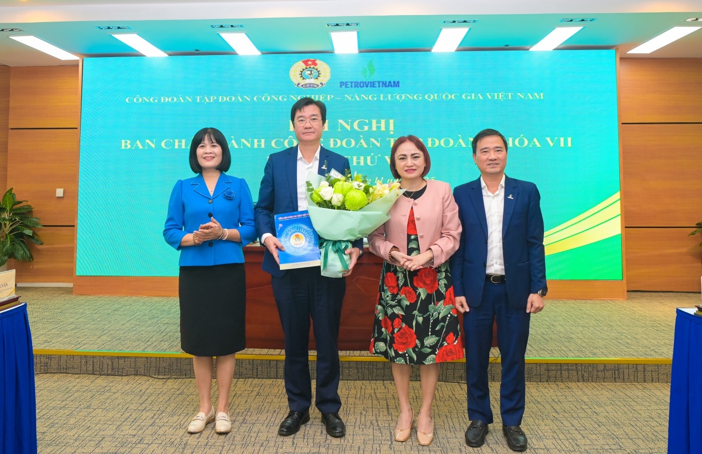 Đồng chí Nguyễn Mạnh Kha được giao phụ trách Công đoàn Petrovietnam