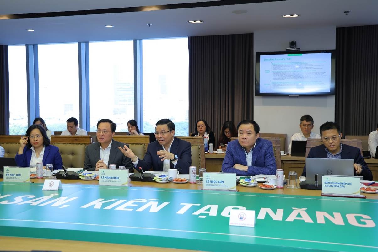 Tham vọng lọt Top Fortune Global 500 và trở thành Tập đoàn năng lượng hàng đầu khu vực Tham vọng lọt Top Fortune Global 500 và trở thành Tập đoàn năng lượng hàng đầu khu vực