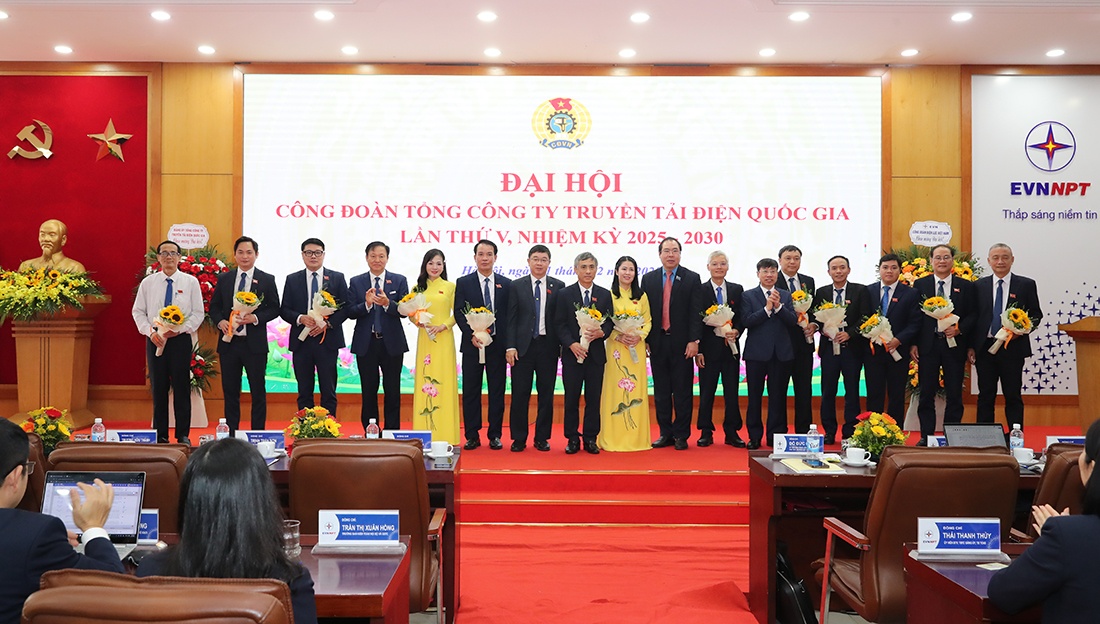 Đại hội Công đoàn EVNNPT lần thứ V nhiệm kỳ 2025-2030 thành công tốt đẹp Đại hội Công đoàn EVNNPT lần thứ V, nhiệm kỳ 2025-2030 thành công tốt đẹp