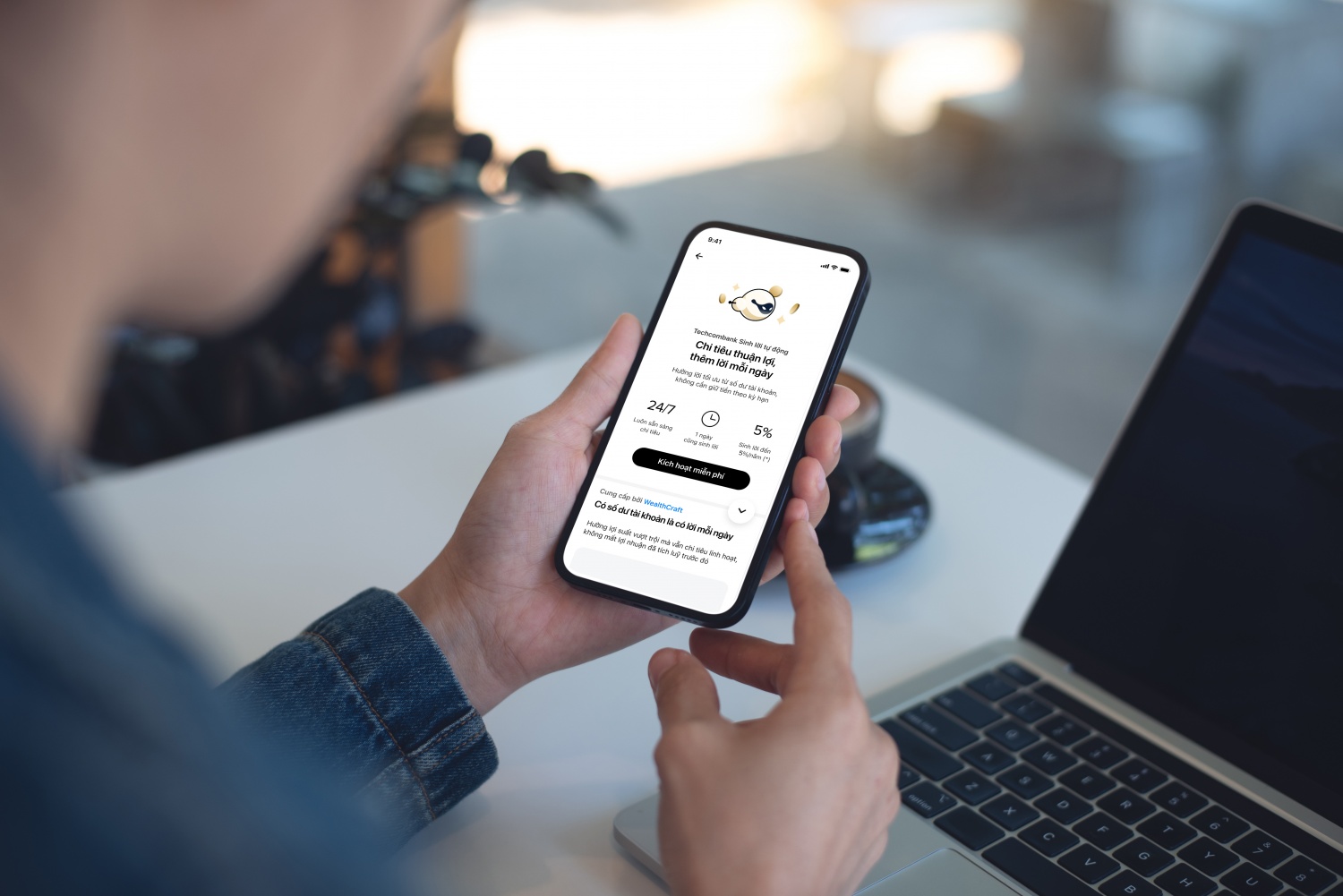 Mở túi mù, săn quà “khủng” cùng Techcombank “Sinh Lời Rinh Lộc” Mở túi mù, săn quà “khủng” cùng Techcombank “Sinh Lời Rinh Lộc”