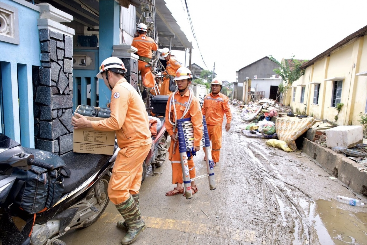 EVN triển khai tháng tri ân khách hàng năm 2025