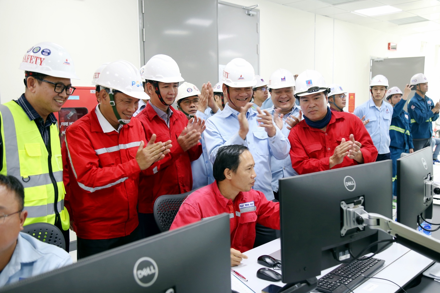 Nhơn Trạch 3-4: Hành trình của bản lĩnh và tầm vóc Petrovietnam Nhơn Trạch 3-4: Hành trình của bản lĩnh và tầm vóc Petrovietnam