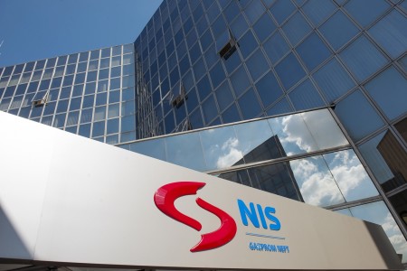 Lệnh trừng phạt buộc nhà máy lọc dầu của Serbia phải đóng cửa