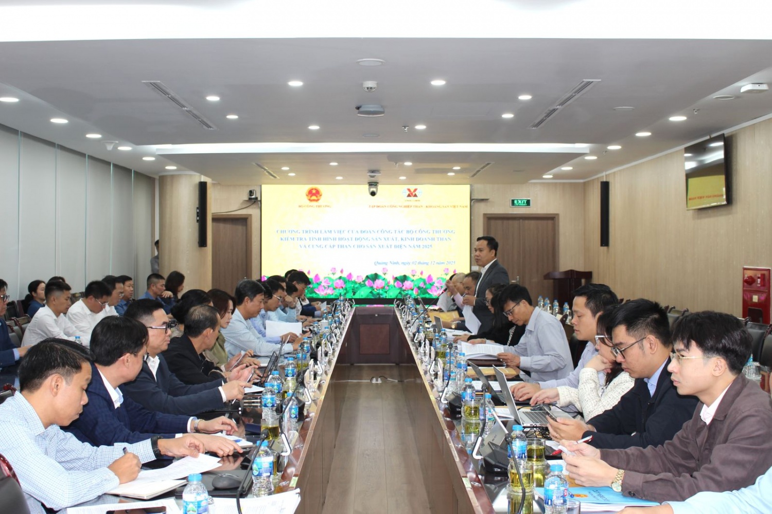 TKV quyết liệt thực hiện mục tiêu tăng trưởng 8% năm 2025 TKV quyết liệt thực hiện mục tiêu tăng trưởng 8% năm 2025