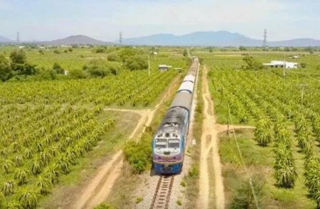 Điểm tin xây dựng - bất động sản ngày 3/12: Lâm Đồng sẽ khởi công khu tái định cư phục vụ đường sắt cao tốc Bắc - Nam