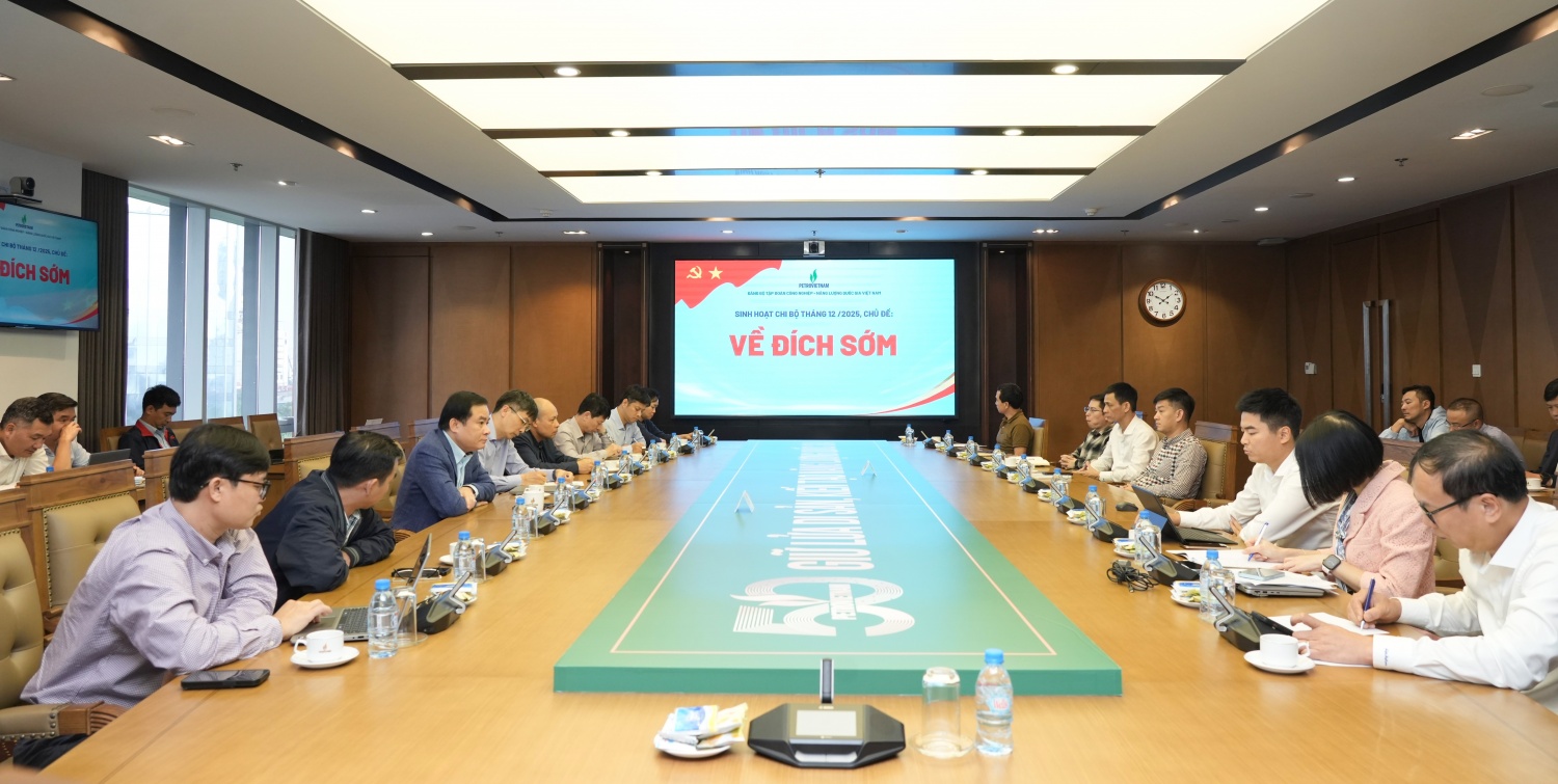 [Chùm ảnh] Đảng bộ BMQL&amp;ĐH Petrovietnam quán triệt tinh thần “Về đích sớm”, hoàn thành xuất sắc nhiệm vụ cả năm 2025