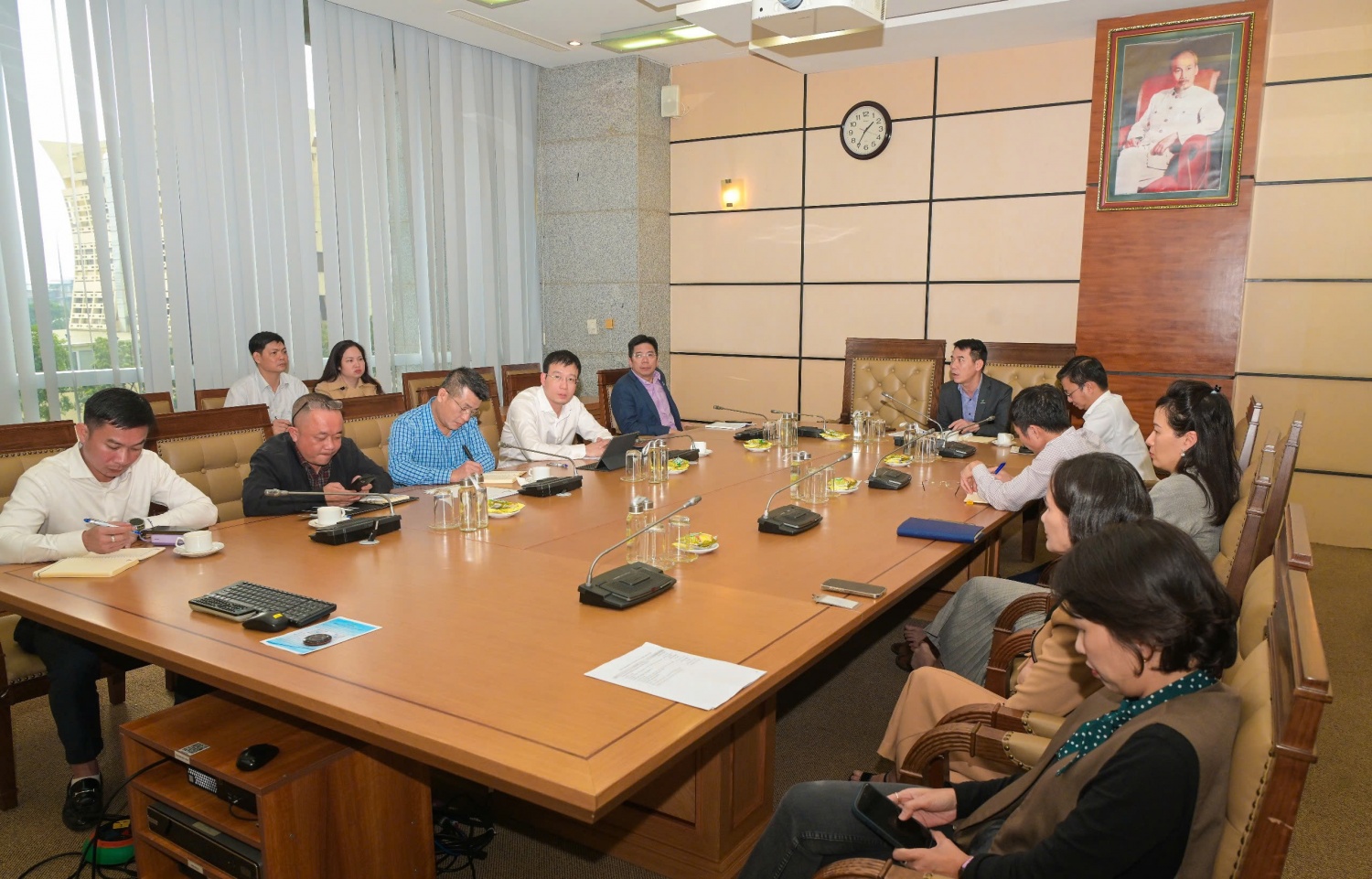 Đảng bộ BMQL&ĐH Petrovietnam quán triệt tinh thần thi đua Về đích sớm, hoàn thành xuất sắc nhiệm vụ năm 2025 Đảng bộ BMQL&ĐH Petrovietnam quán triệt tinh thần thi đua