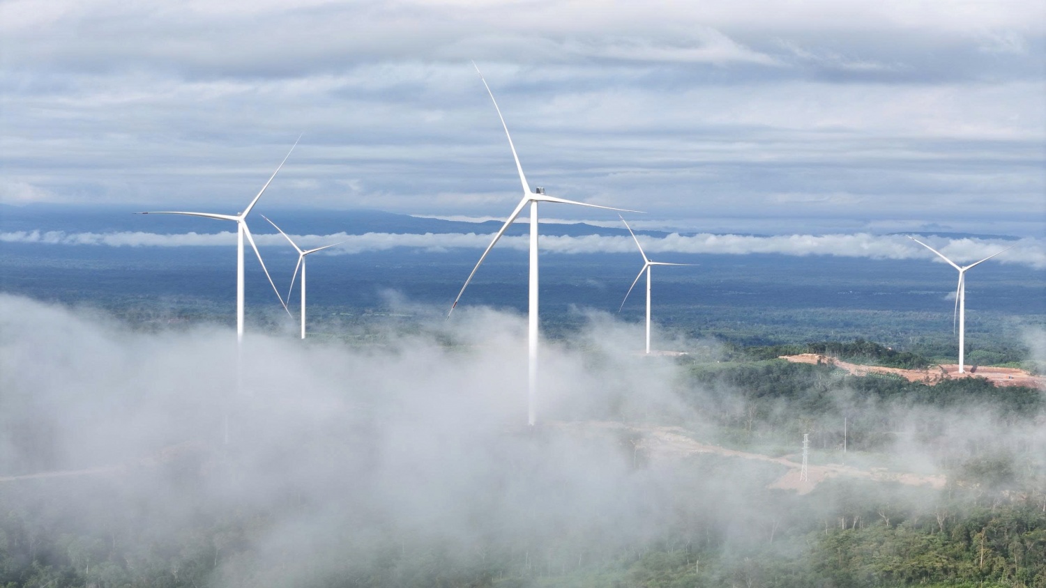 Khi doanh nghiệp tư nhân tạo giá trị bền vững từ năng lượng tái tạo Khi doanh nghiệp tư nhân tạo giá trị bền vững từ năng lượng tái tạo