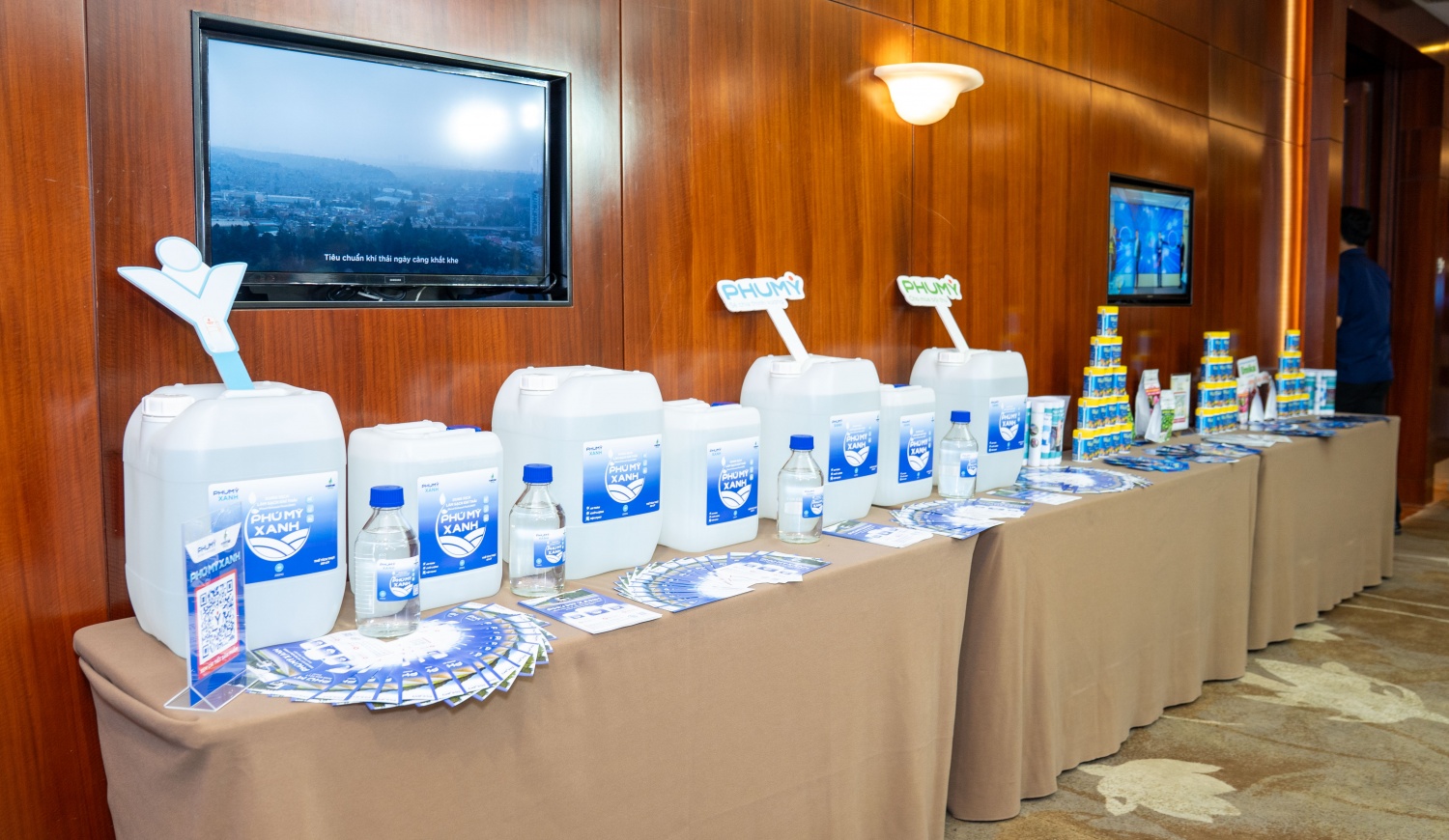 DEF – Phú Mỹ Xanh: Giải pháp giảm phát thải từ động cơ diesel