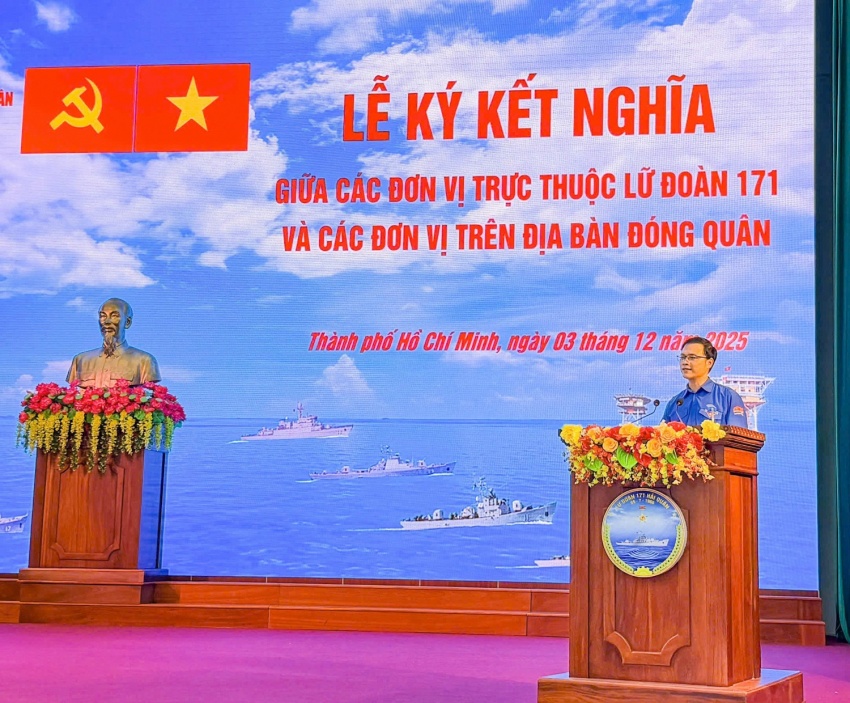 Đoàn Thanh niên Vietsovpetro và Xí nghiệp Xây lắp kết nghĩa với Lữ đoàn 171