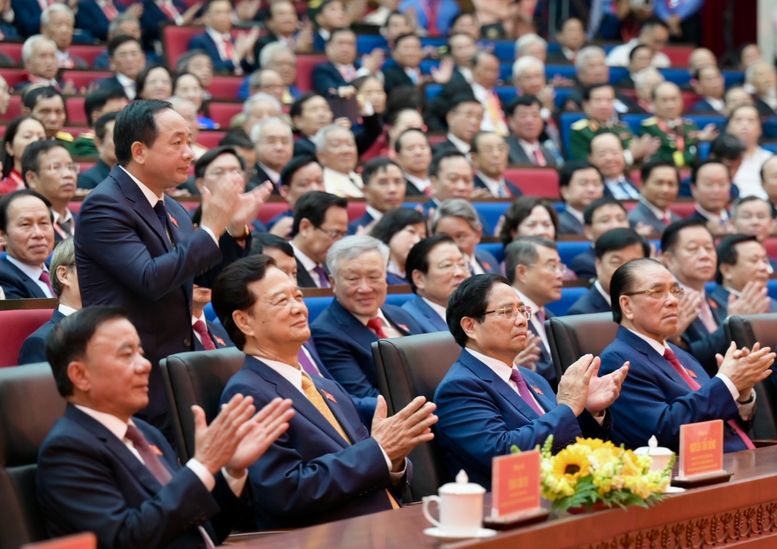 Khai mạc Đại hội Đảng bộ TP HCM lần thứ I: Khẳng định vị thế đầu tàu kinh tế, mở ra kỷ nguyên phát triển mới