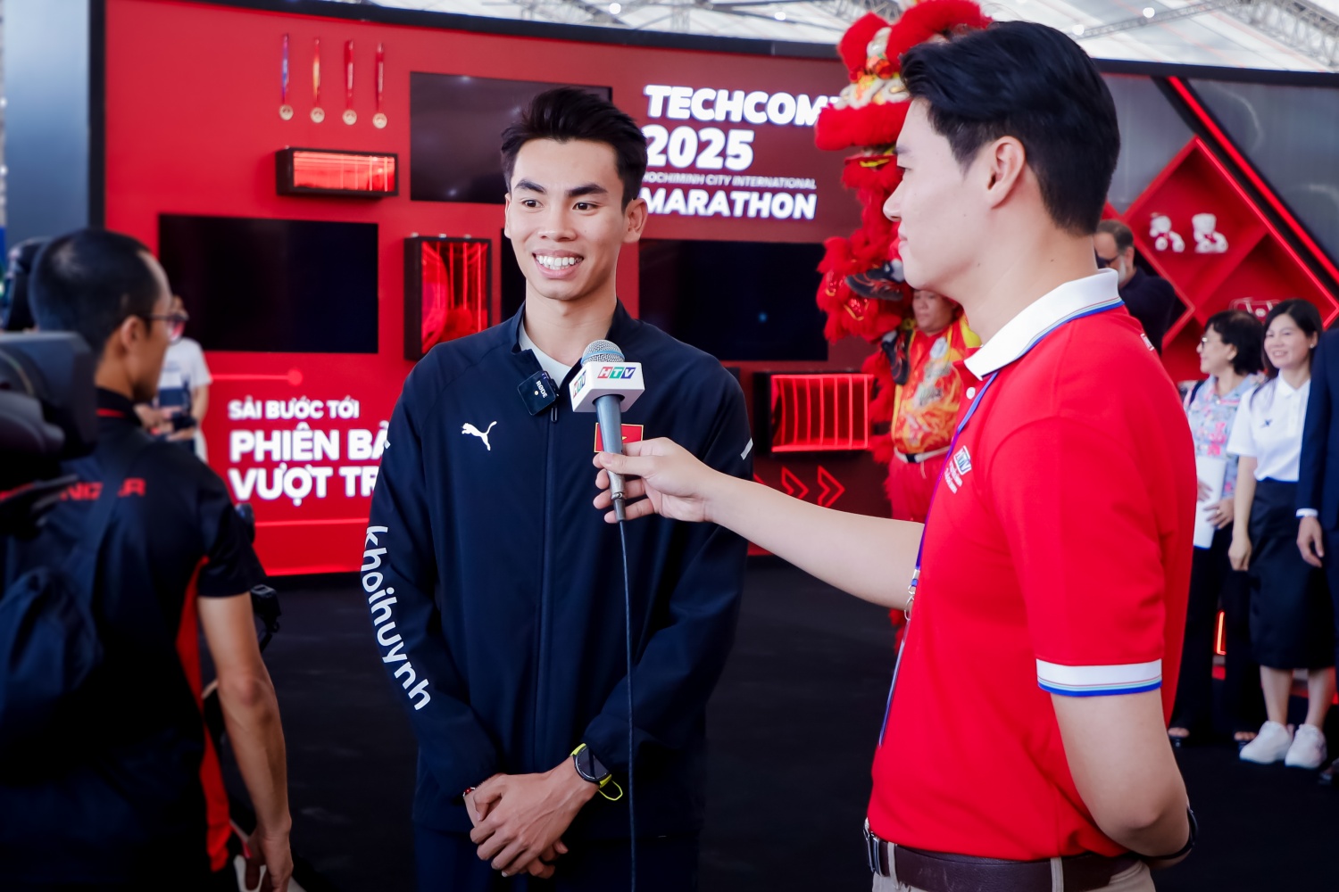 Giải chạy biểu trưng của Thành phố tiếp tục lan tỏa tinh thần “Bước chạy vì một Việt Nam vượt trội” Giải chạy biểu trưng của Thành phố tiếp tục lan tỏa tinh thần “Bước chạy vì một Việt Nam vượt trội”