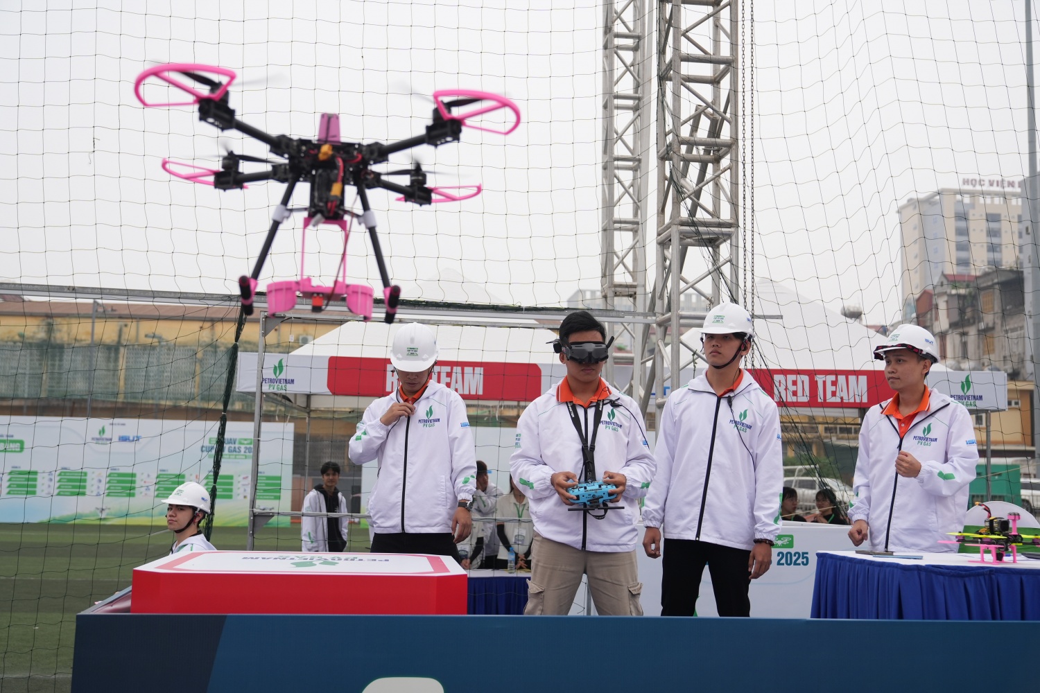 Tôn vinh tài năng trẻ, mở ra “vùng trời” sáng tạo mới Tôn vinh tài năng trẻ, mở ra “vùng trời” sáng tạo mới