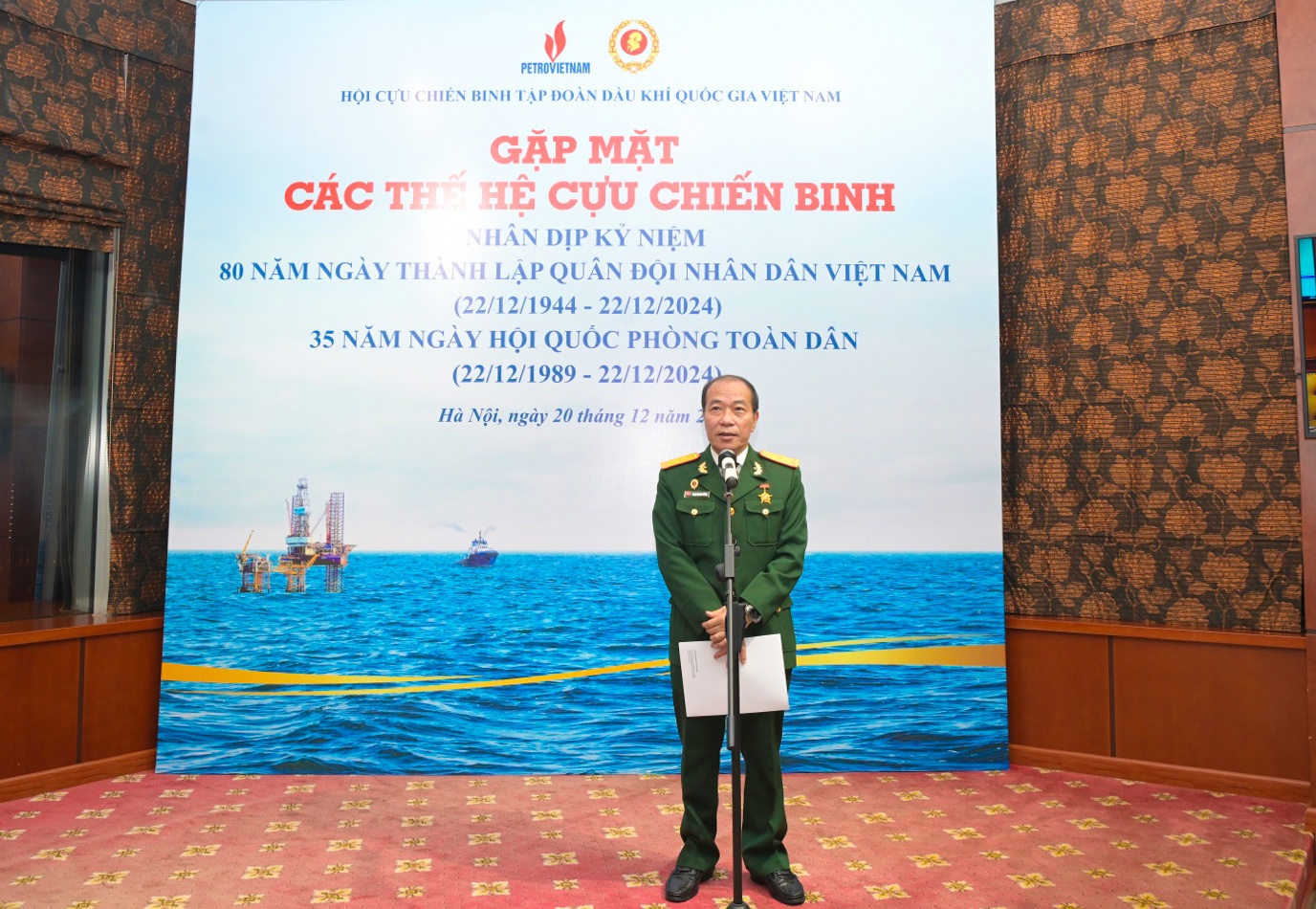 Hội CCB Petrovietnam tổ chức chương trình gặp mặt giao lưu với các thế hệ CCB Tập đoàn khu vực phía Bắc. Hội CCB Petrovietnam tổ chức chương trình gặp mặt giao lưu với các thế hệ CCB Tập đoàn khu vực phía Bắc.