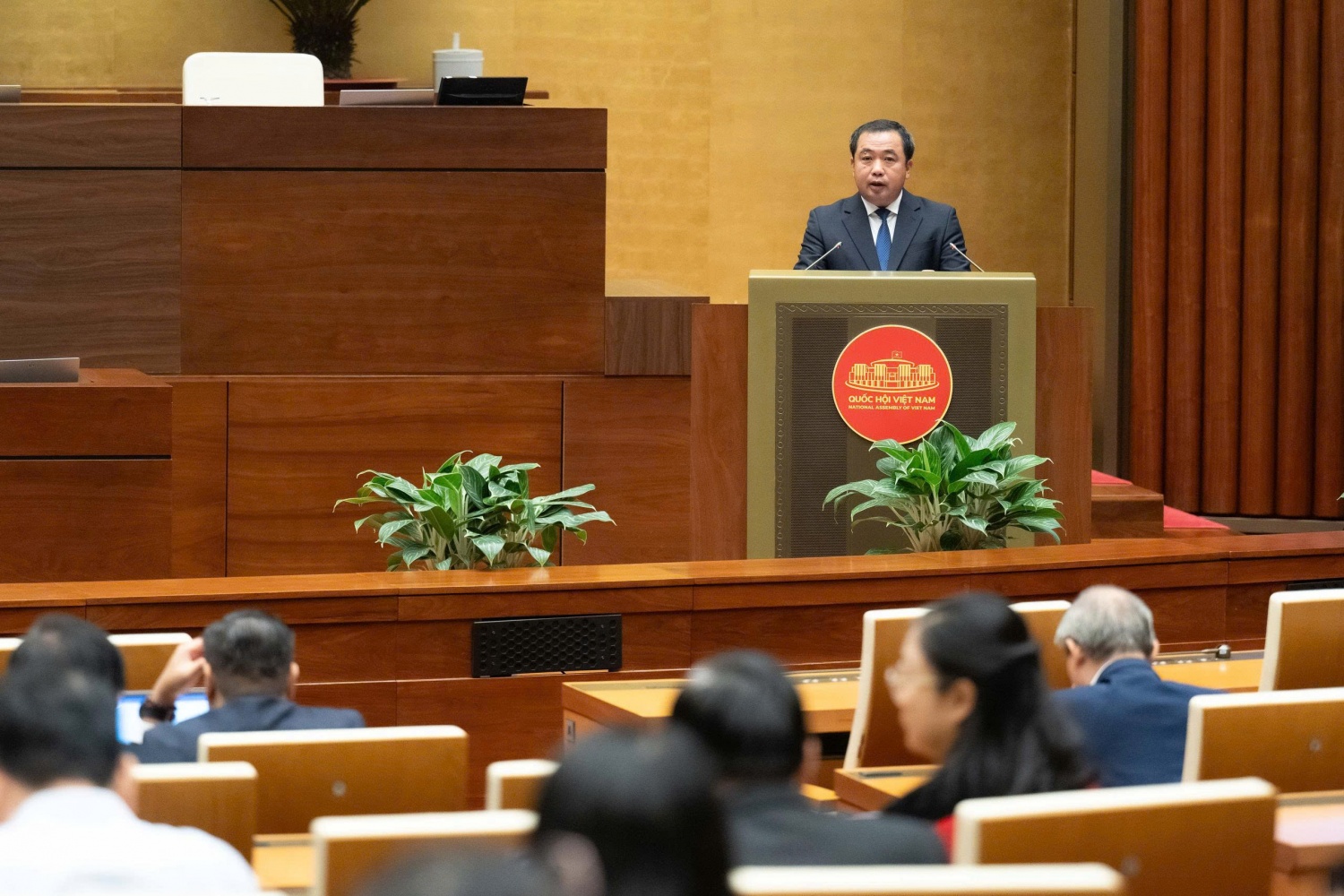 Hoàn thiện thể chế đất đai để thúc đẩy phát triển kinh tế - xã hội Hoàn thiện thể chế đất đai để thúc đẩy phát triển kinh tế - xã hội