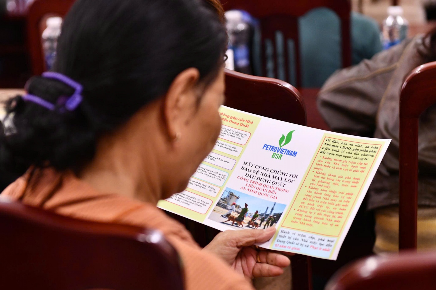 BSR tổ chức tuyên truyền đảm bảo an ninh, an toàn NMLD Dung Quất cho người dân tại Quảng Ngãi BSR tổ chức tuyên truyền đảm bảo an ninh, an toàn NMLD Dung Quất cho người dân tại Quảng Ngãi