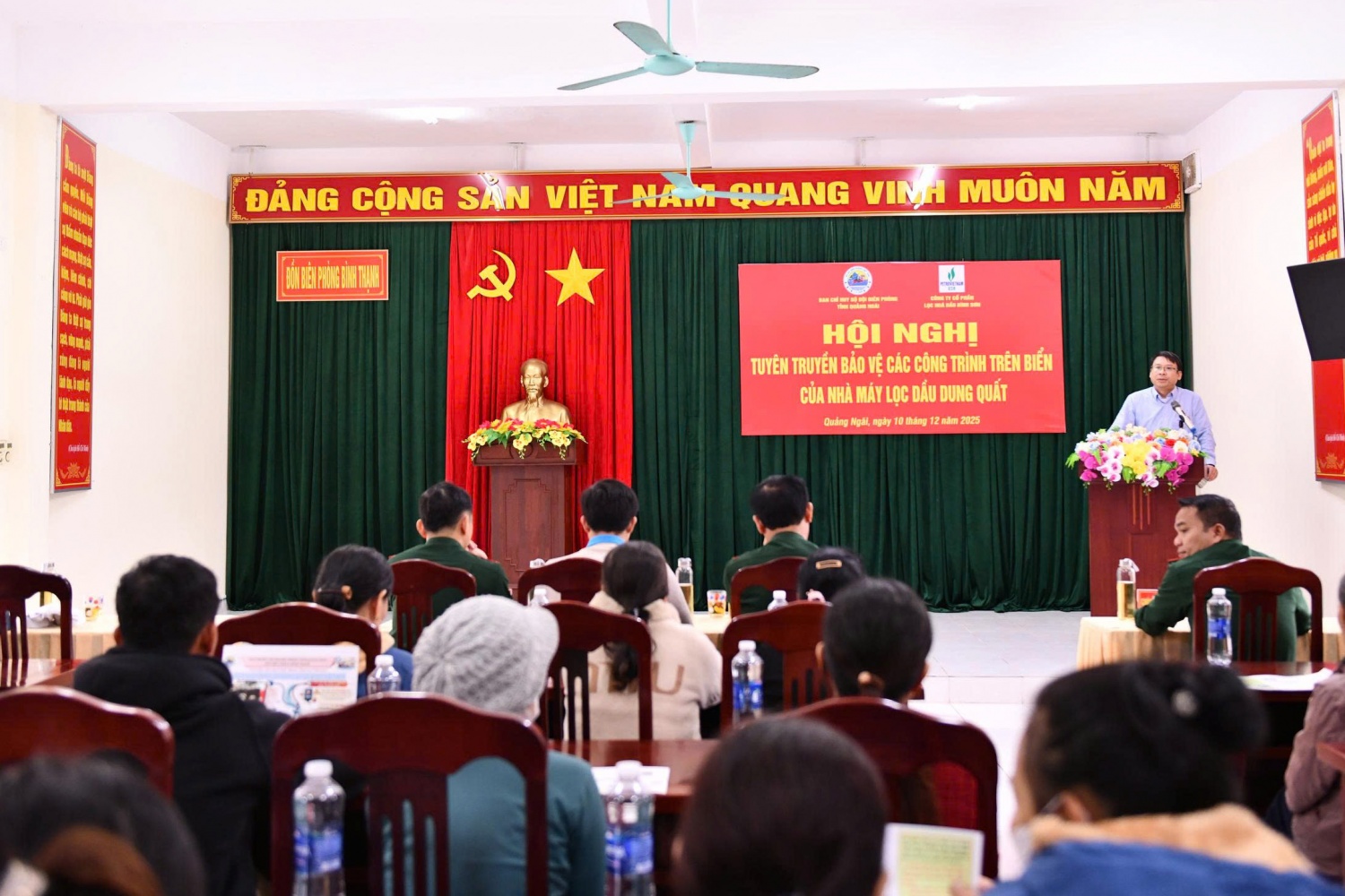 BSR tổ chức tuyên truyền đảm bảo an ninh, an toàn NMLD Dung Quất cho người dân tại Quảng Ngãi BSR tổ chức tuyên truyền đảm bảo an ninh, an toàn NMLD Dung Quất cho người dân tại Quảng Ngãi