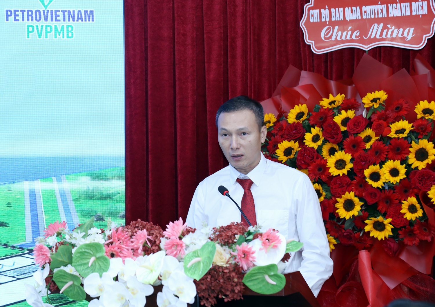 PVPMB hướng đến “Chuyên nghiệp - Hiện đại - Hiệu quả - Nghĩa tình” PVPMB hướng đến “Chuyên nghiệp - Hiện đại - Hiệu quả - Nghĩa tình”