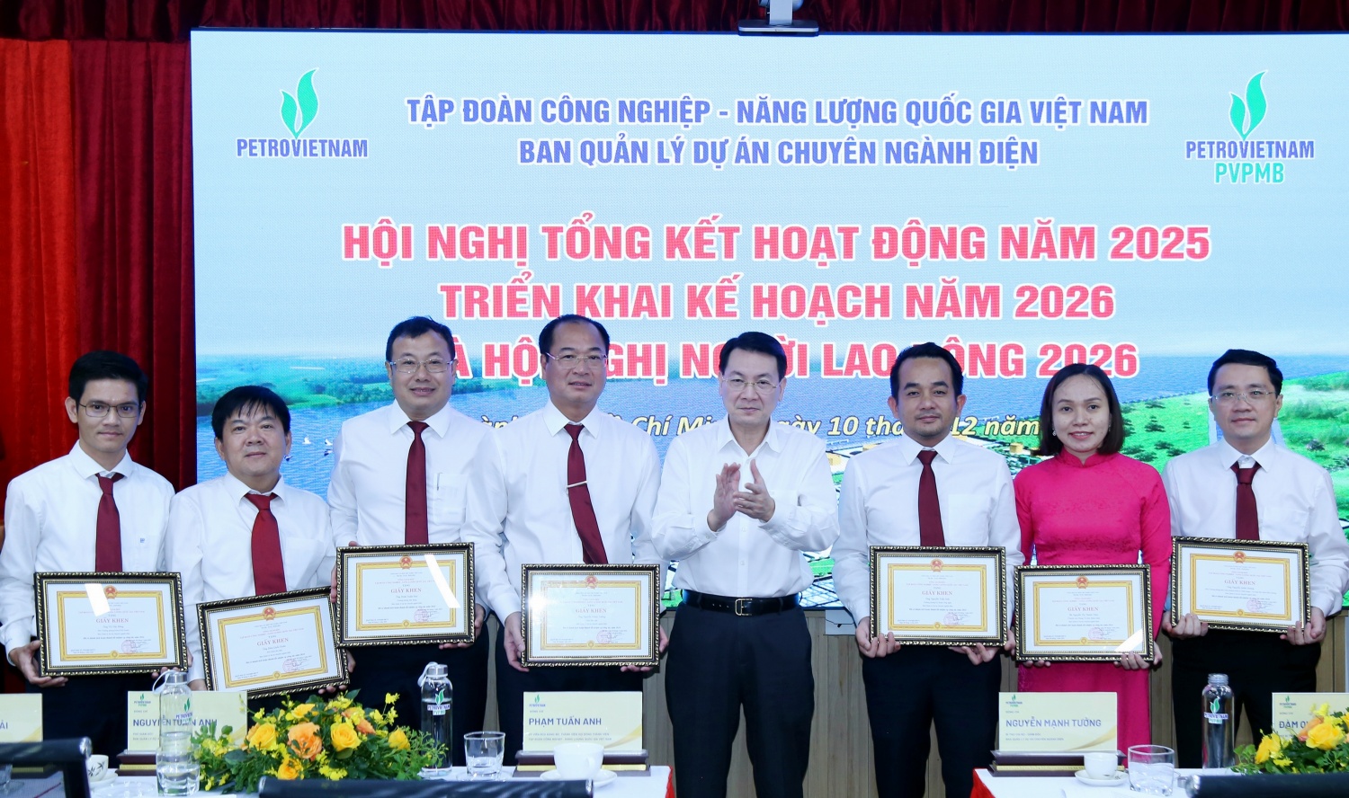 PVPMB hướng đến “Chuyên nghiệp – Hiện đại – Hiệu quả – Nghĩa tình” PVPMB hướng đến “Chuyên nghiệp - Hiện đại - Hiệu quả - Nghĩa tình”