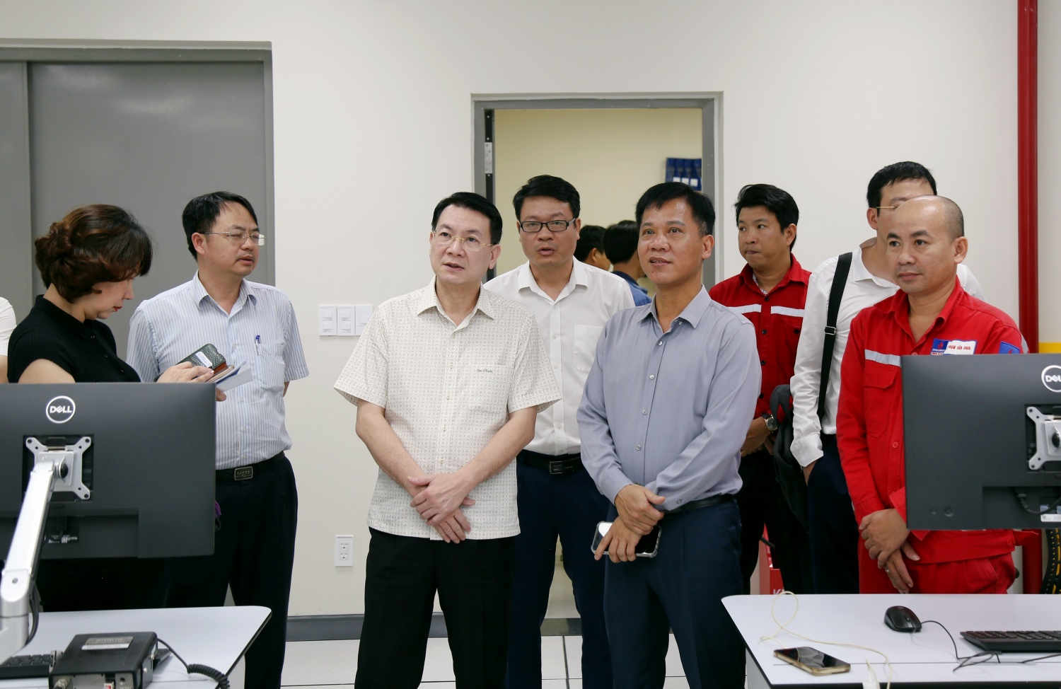 Lãnh đạo Petrovietnam kiểm tra công tác chuẩn bị khánh thành Dự án Nhà máy Điện Nhơn Trạch 3 và 4 Lãnh đạo Petrovietnam kiểm tra công tác chuẩn bị khánh thành Dự án NMĐ Nhơn Trạch 3 và 4