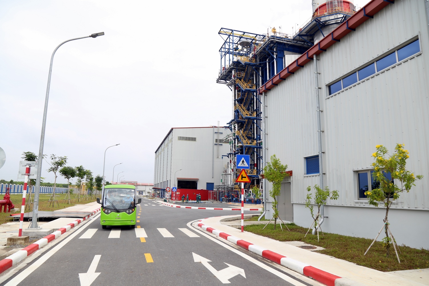 Lãnh đạo Petrovietnam kiểm tra công tác chuẩn bị khánh thành Dự án Nhà máy Điện Nhơn Trạch 3 và 4 Lãnh đạo Petrovietnam kiểm tra công tác chuẩn bị khánh thành Dự án NMĐ Nhơn Trạch 3 và 4