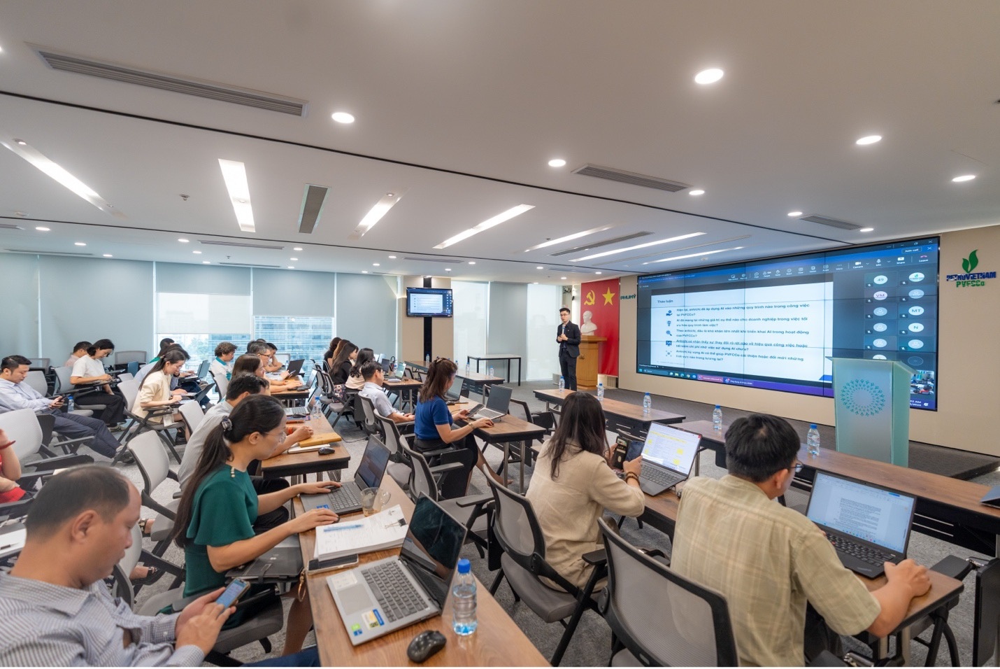 PVFCCo – Phú Mỹ tăng tốc ứng dụng AI vào vận hành, chuẩn bị cho giai đoạn bứt phá sau DBI 3.0 PVFCCo - Phú Mỹ tăng tốc ứng dụng AI, chuẩn bị cho bước phát triển đột phá