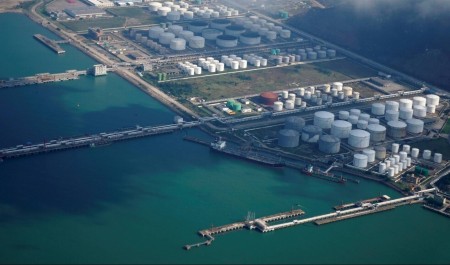 Venezuela tăng gấp đôi chiết khấu dầu cho châu Á