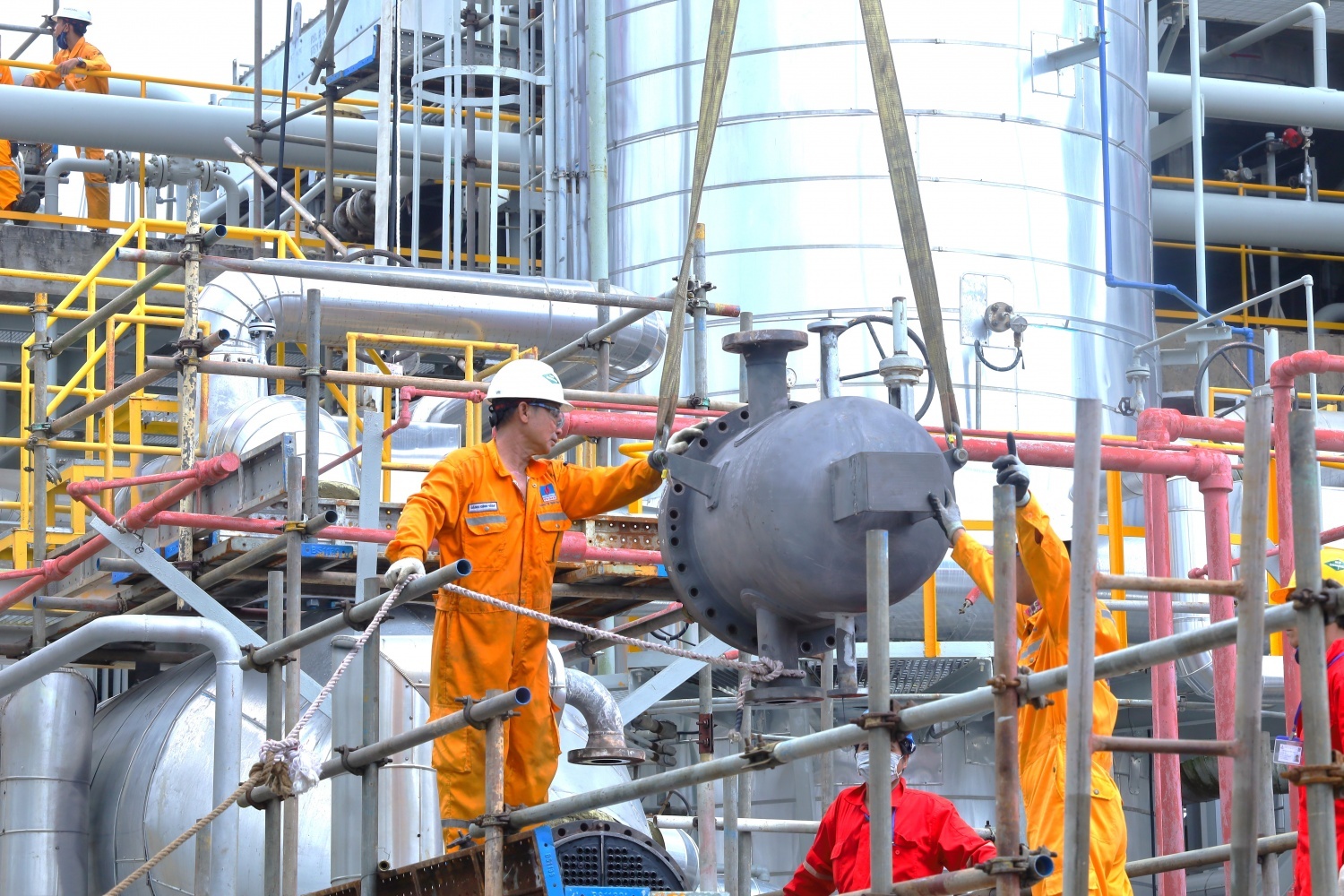 Khối Dự án – Dịch vụ PV GAS: 