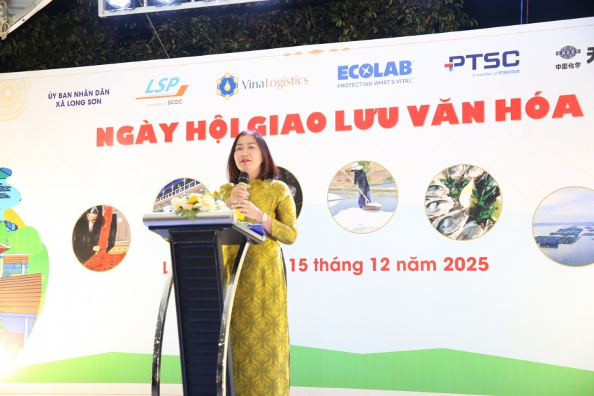 Xã đảo Long Sơn tôn vinh văn hóa truyền thống và tăng cường gắn kết cộng đồng TP HCM: Xã đảo Long Sơn tôn vinh văn hóa truyền thống, tăng cường gắn kết cộng đồng