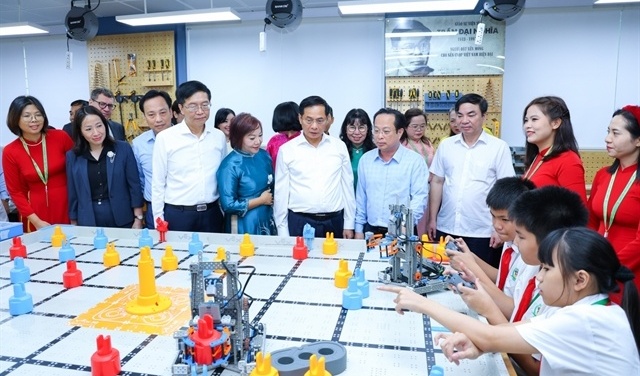 Petrovietnam STEM initiative drives nationwide push for future tech talent