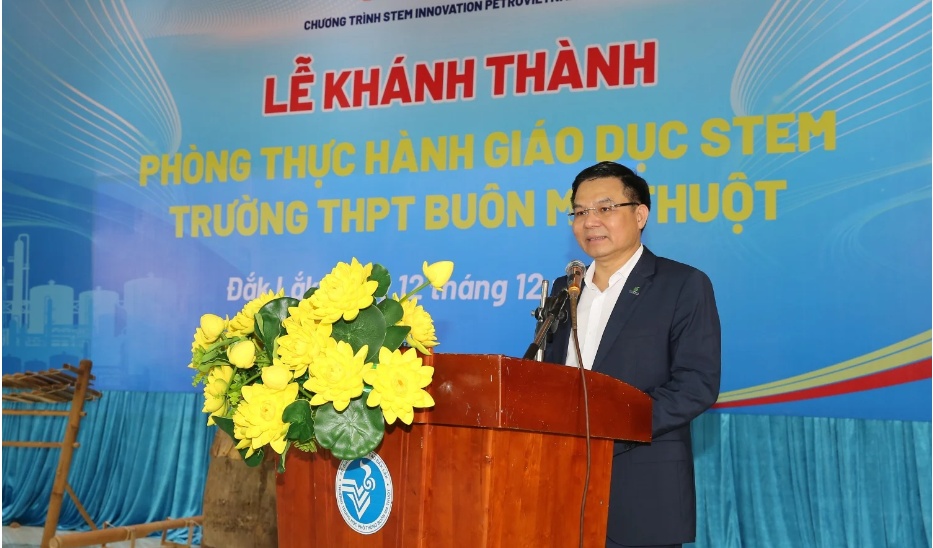 Petrovietnam's STEM Innovation contributes to promoting modern education and developing human resources in science and technology