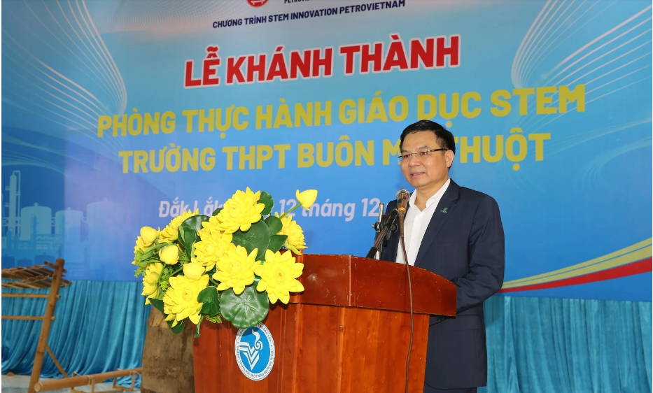 Petrovietnam's STEM Innovation contributes to promoting modern education and developing human resources in science and technology Petrovietnam's STEM Innovation contributes to promoting modern education and developing human resources in science and technology