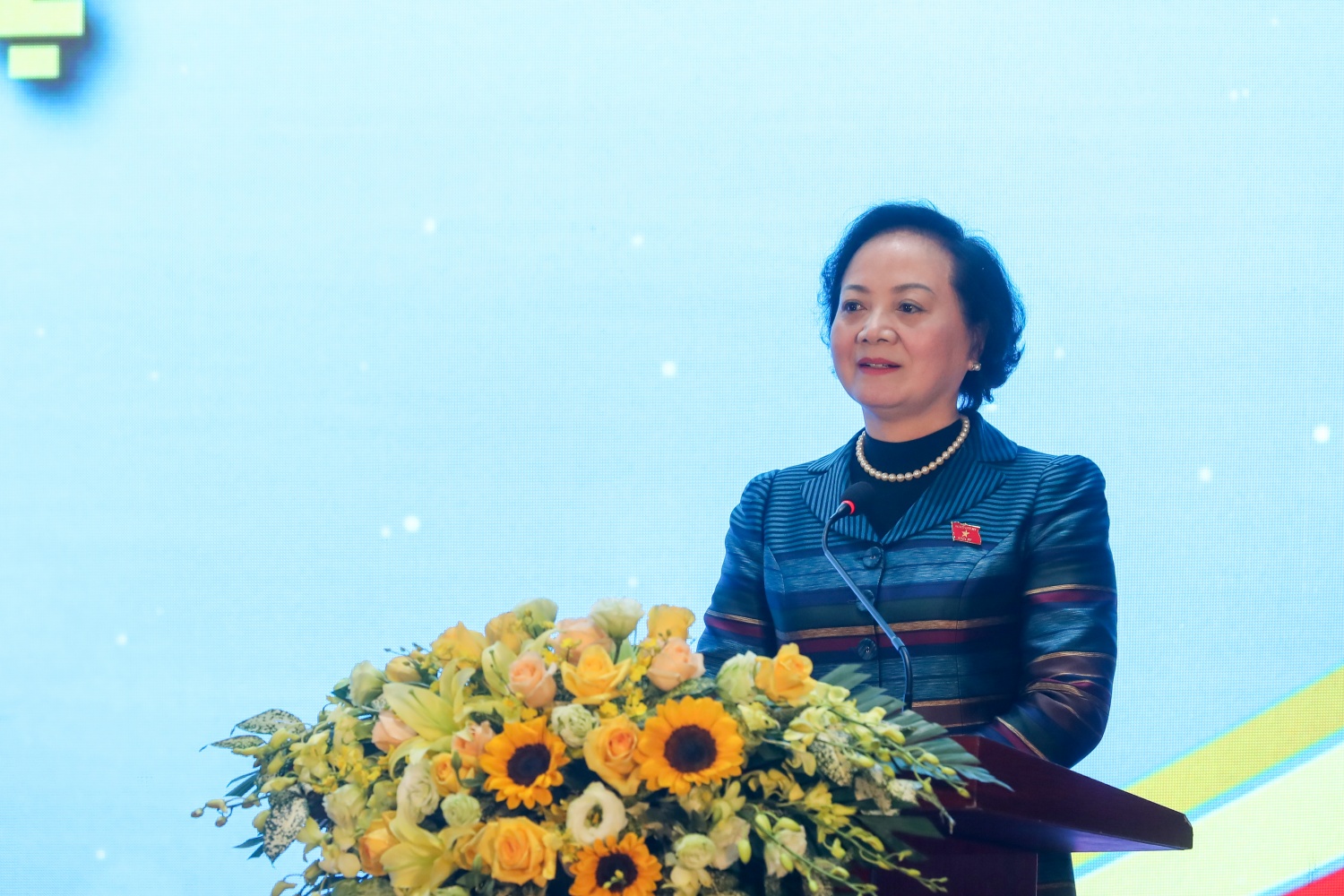 Petrovietnam đồng hành, nâng cao chất lượng giáo dục tỉnh Lào Cai Petrovietnam đồng hành, nâng cao chất lượng giáo dục tỉnh Lào Cai