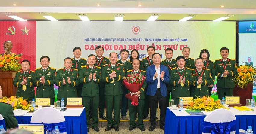 Xây dựng Hội CCB Petrovietnam vững mạnh toàn diện, đồng hành thực hiện thành công chiến lược phát triển Tập đoàn