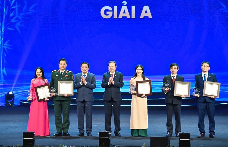 Petrovietnam đồng hành cùng Giải báo chí toàn quốc về Quốc hội và Hội đồng nhân dân Petrovietnam đồng hành cùng Giải báo chí toàn quốc về Quốc hội và Hội đồng nhân dân