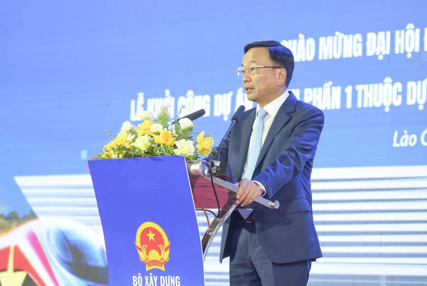 Hình thành trục giao thông chiến lược, tạo động lực phát triển mới Hình thành trục giao thông chiến lược, tạo động lực phát triển mới