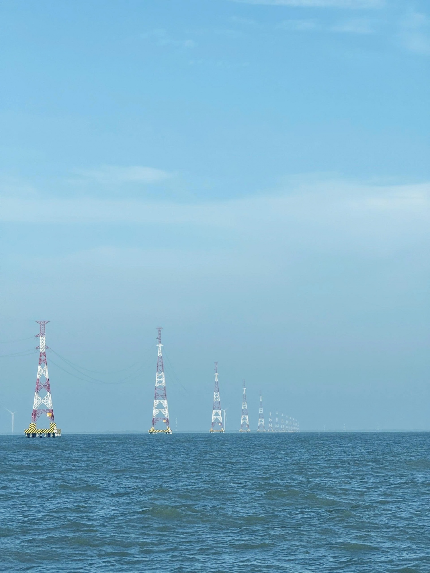 EVN khởi công, khánh thành nhiều dự án, công trình điện chào mừng Đại hội lần thứ XIV của Đảng