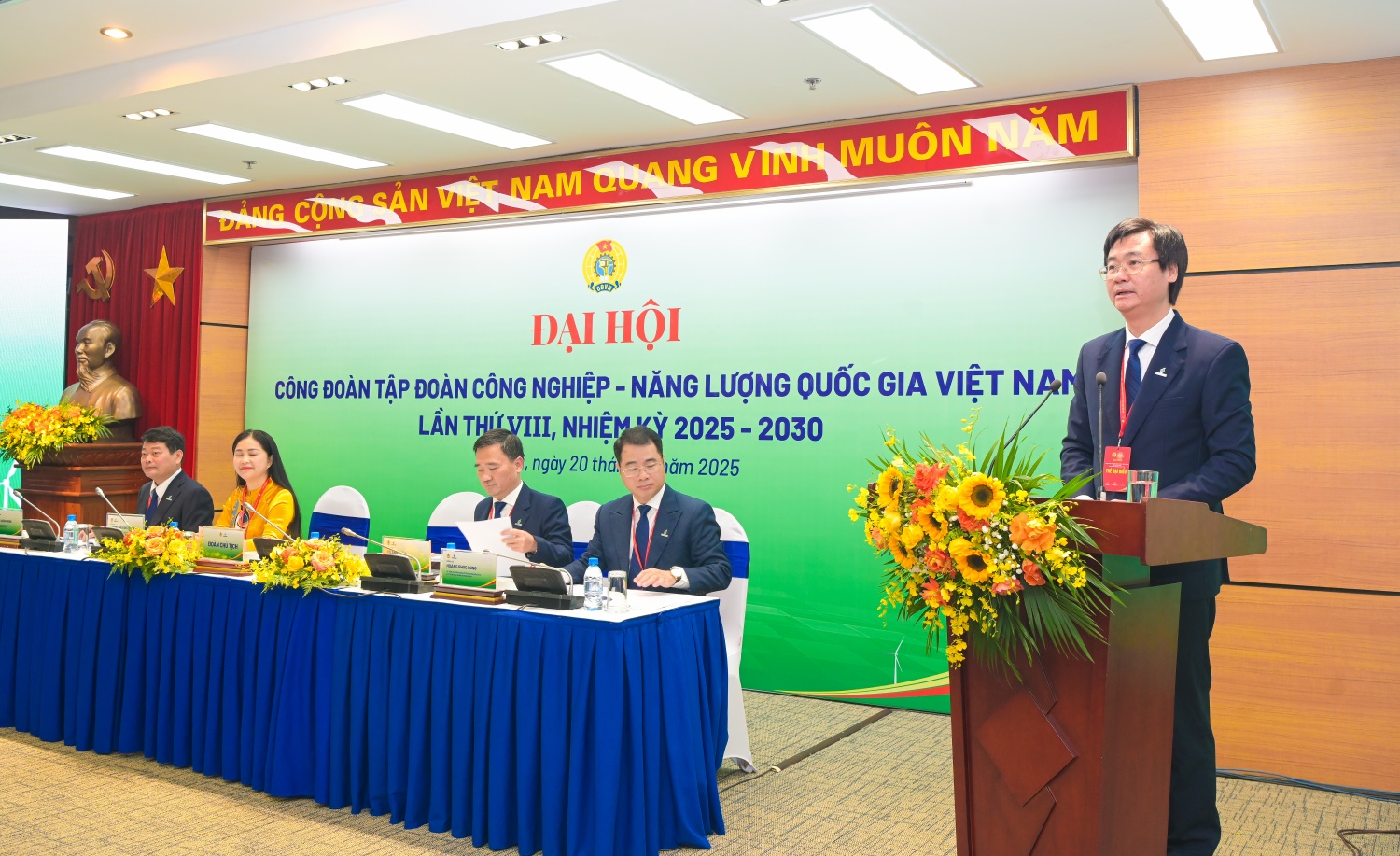Phiên thứ nhất, Đại hội Công đoàn Petrovietnam lần thứ VIII, nhiệm kỳ 2025-2030