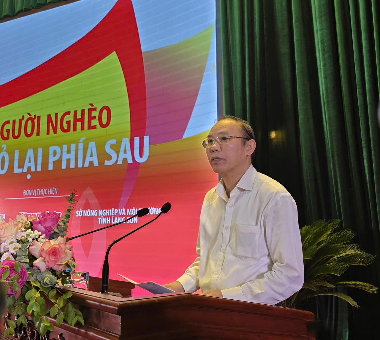 Giảm nghèo bền vững gắn với nông nghiệp sinh thái và bảo vệ môi trường