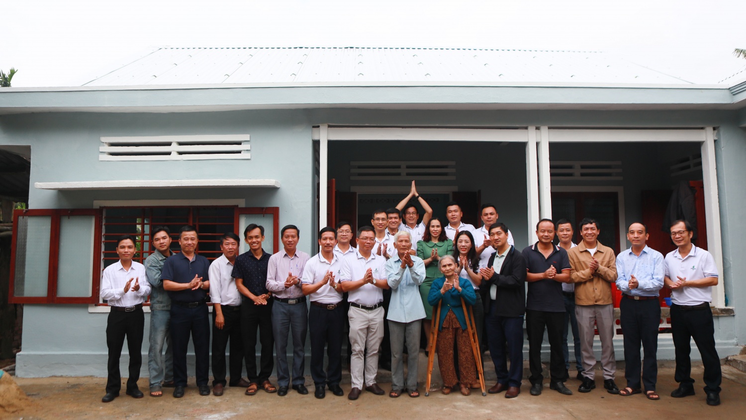 CBCNV BSR bàn giao nhà đại đoàn kết cho thân nhân liệt sĩ tại Quảng Ngãi