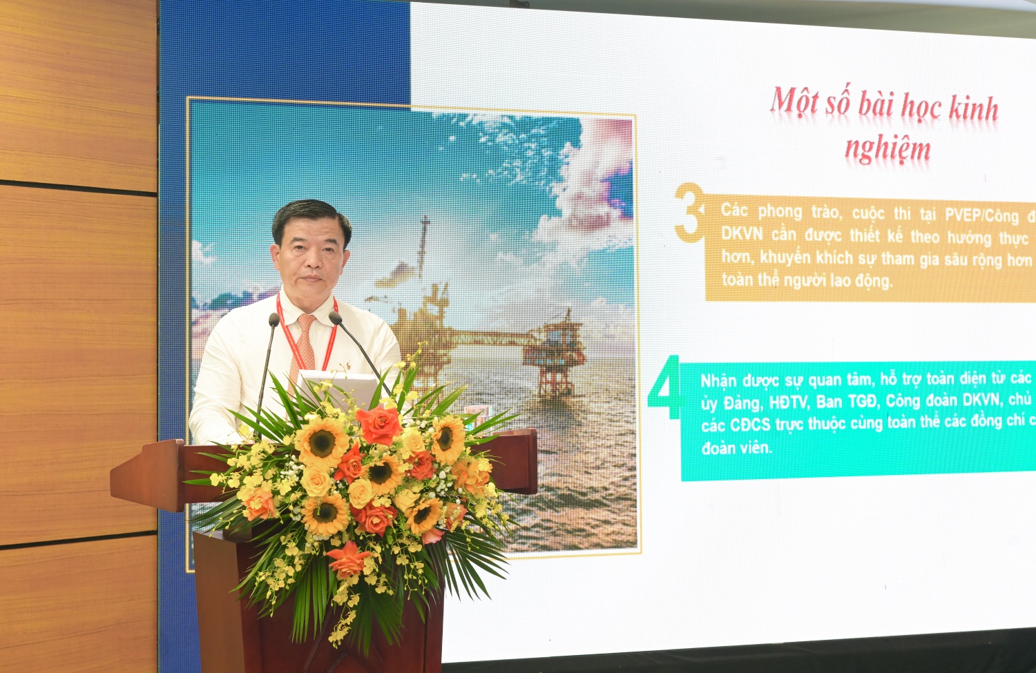 [Chùm ảnh] Đại hội Công đoàn Petrovietnam