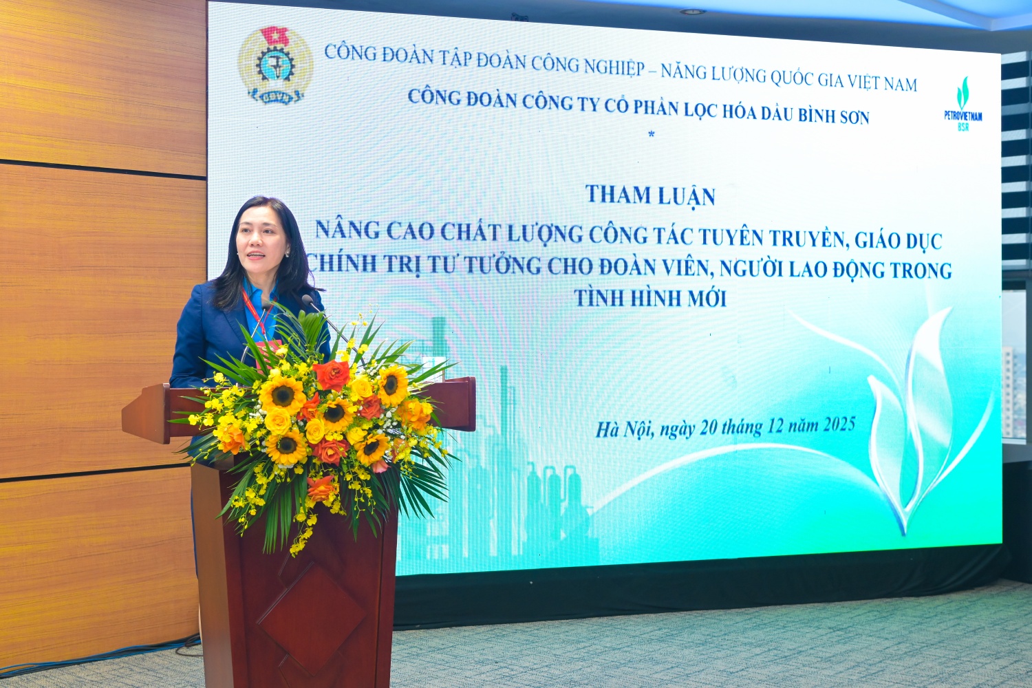 [Chùm ảnh] Đại hội Công đoàn Petrovietnam