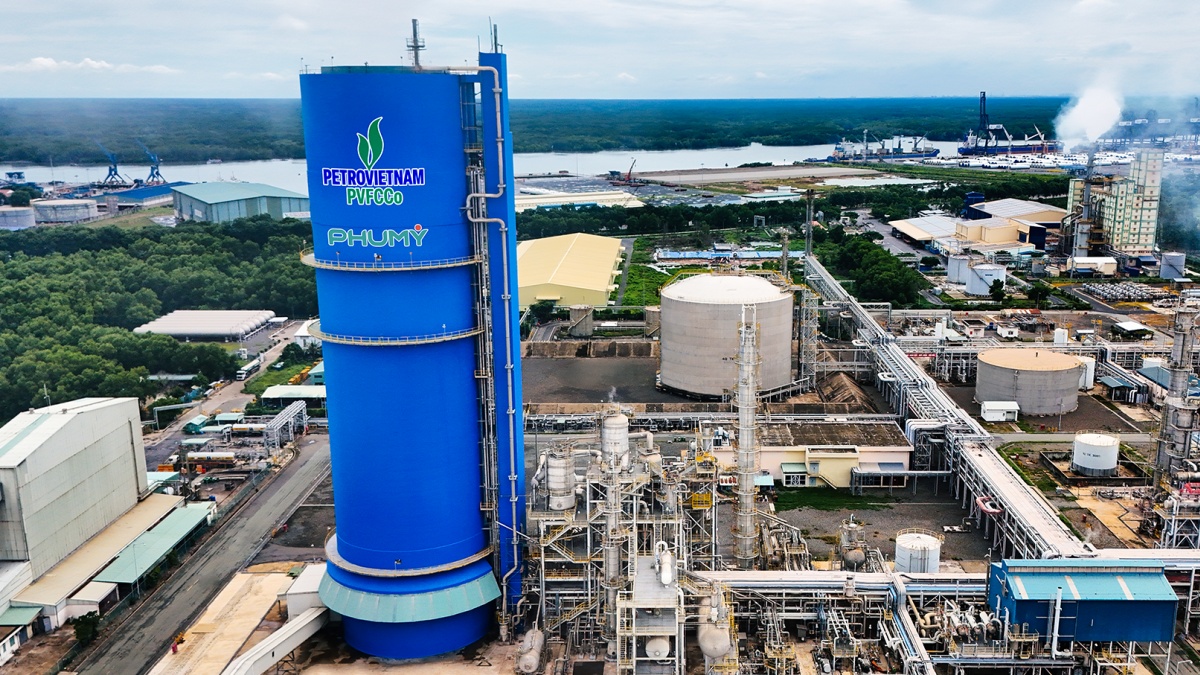 Dừng máy bảo dưỡng tổng thể Nhà máy Đạm Phú Mỹ